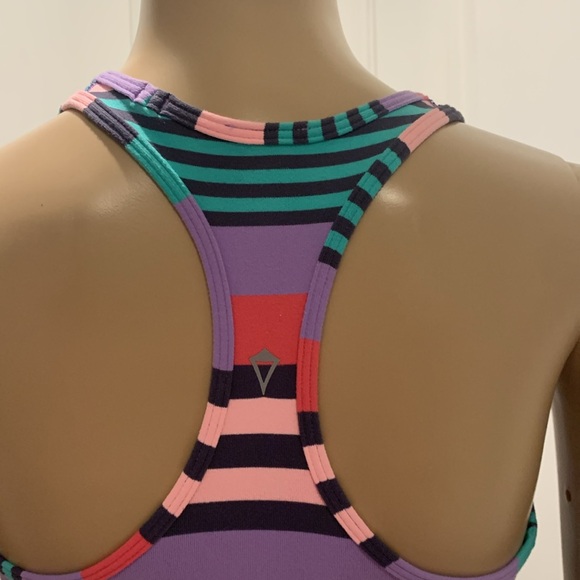 Ivivva Lululemon Girls Multi Striped Sleeveless Racerback Athletic Tank size 12 - Picture 3 of 3